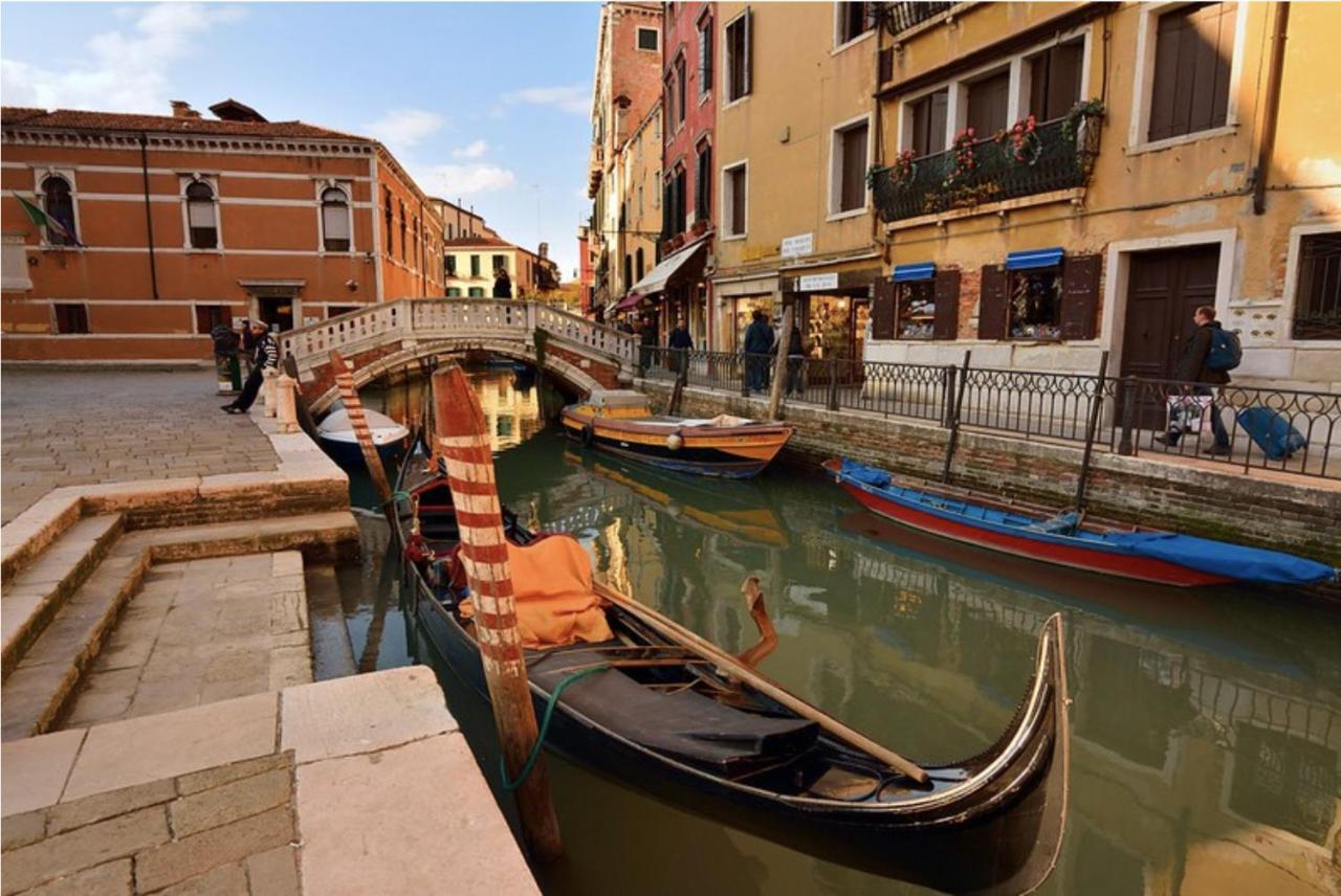The Arch Historic Venedig